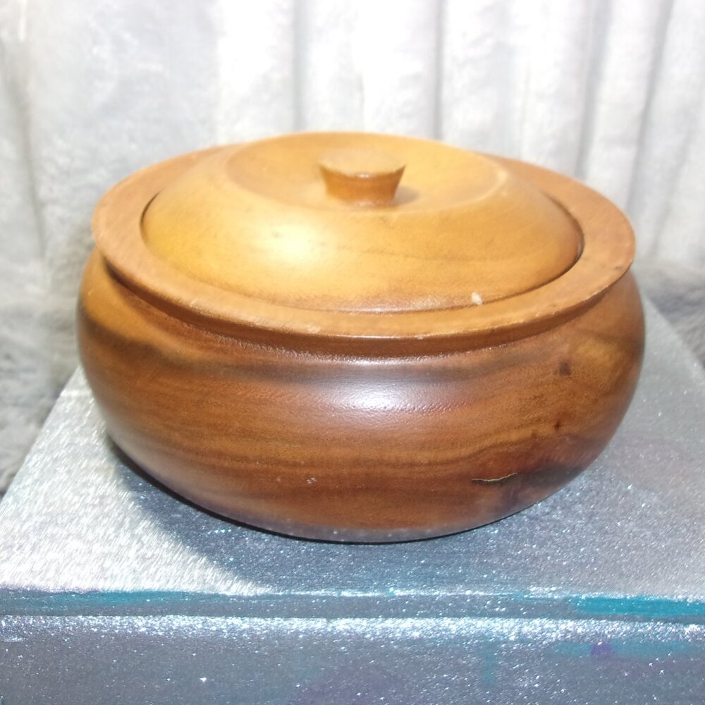 H-285 VINTAGE WOODEN BOWL WITH LID BY MONKEYPOD